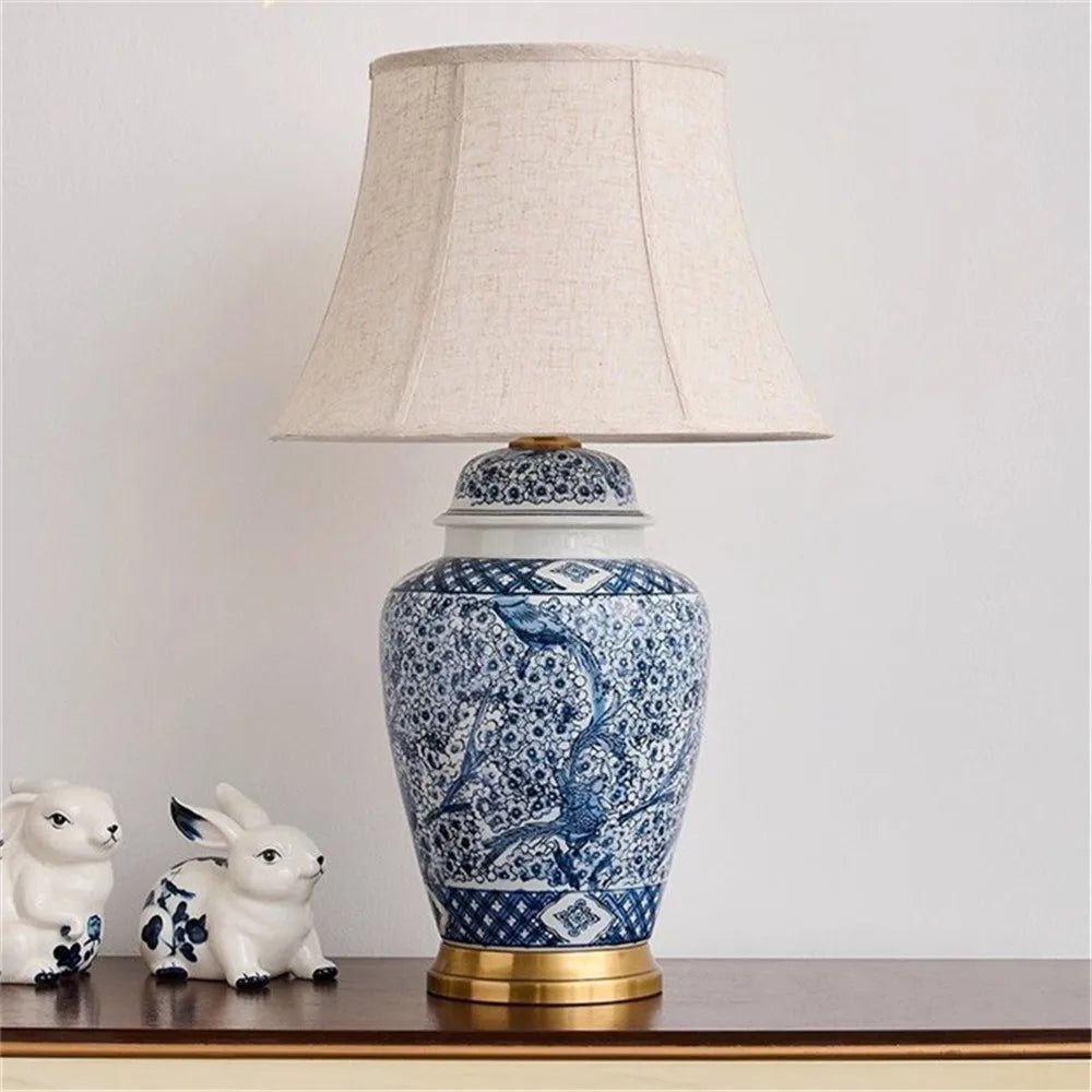 Contemporary Luxury Ceramic Table Lamp LED American Living Room Bedroom Study Villa LED Retro Creativity Bedside Desk Light