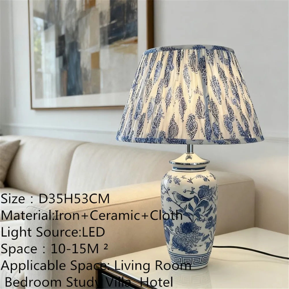 Contemporary Luxury Ceramic Table Lamp LED American Living Room Bedroom Study Villa LED Retro Creativity Bedside Desk Light