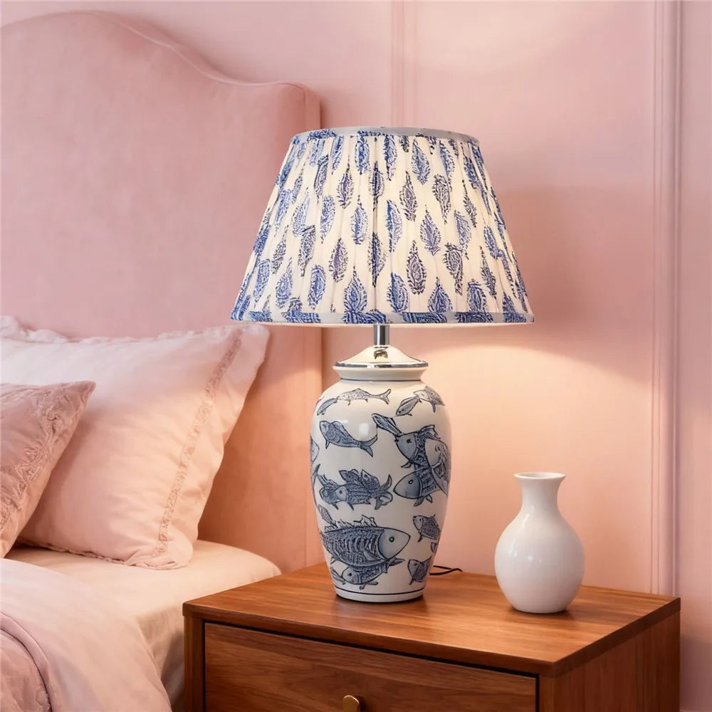 Contemporary Luxury Ceramic Table Lamp LED American Living Room Bedroom Study Villa LED Retro Creativity Bedside Desk Light