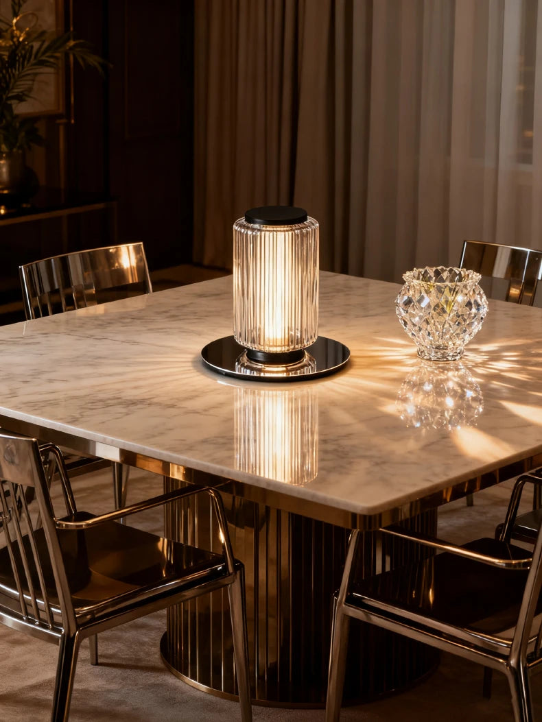 European Aluminum Glass Luxury Art LED Decoration Floor Lamp