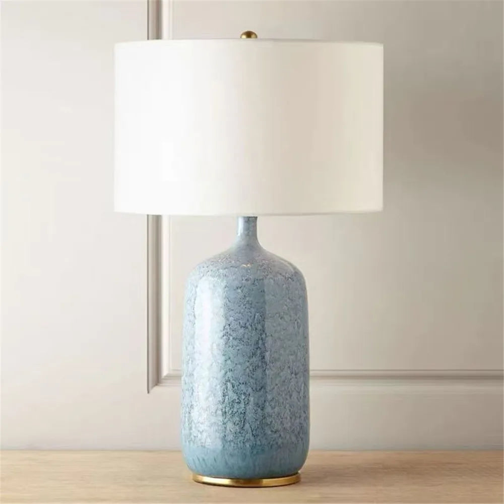 Contemporary Luxury Ceramic Table Lamp LED American Living Room Bedroom Study Villa LED Retro Creativity Bedside Desk Light