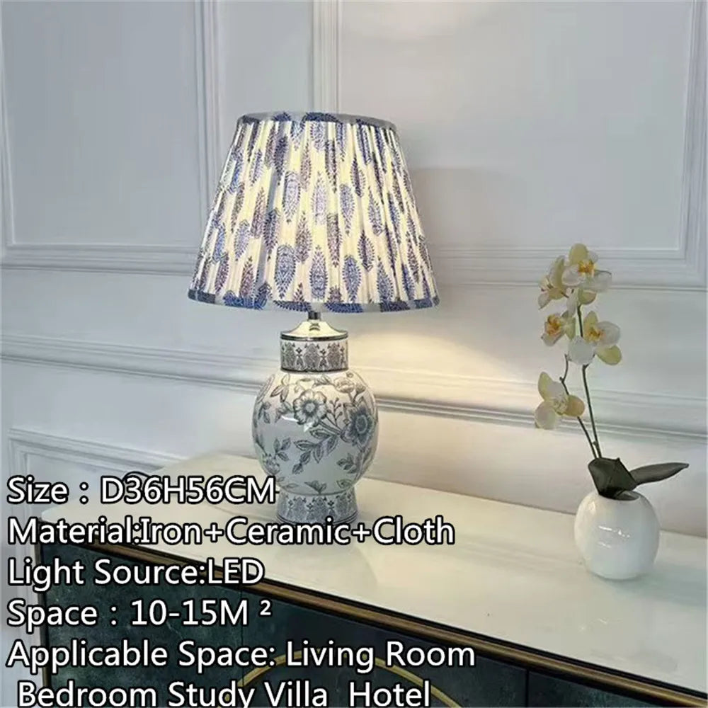 Contemporary Luxury Ceramic Table Lamp LED American Living Room Bedroom Study Villa LED Retro Creativity Bedside Desk Light