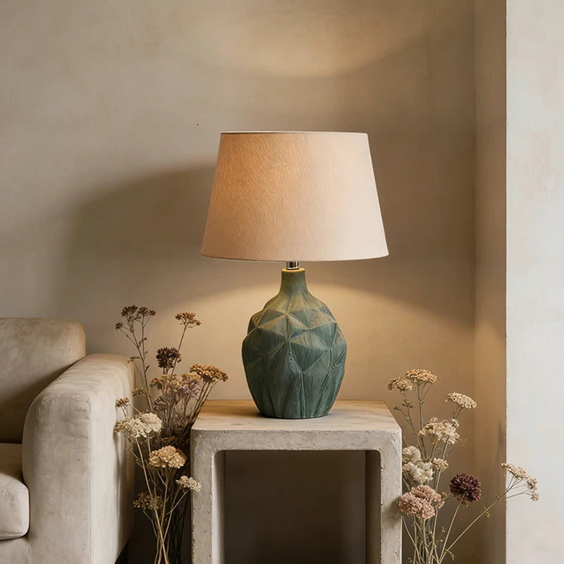 Nordic Vintage Ceramics Acrylic High-end LED Decoration Table Lamp
